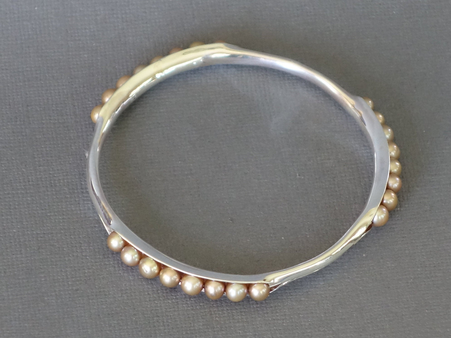 Pearl Bracelet, Anticlastic Bangle, Gold Tone Pearl Bracelet, Silver Bangle, Comfort Fit, 3 station
