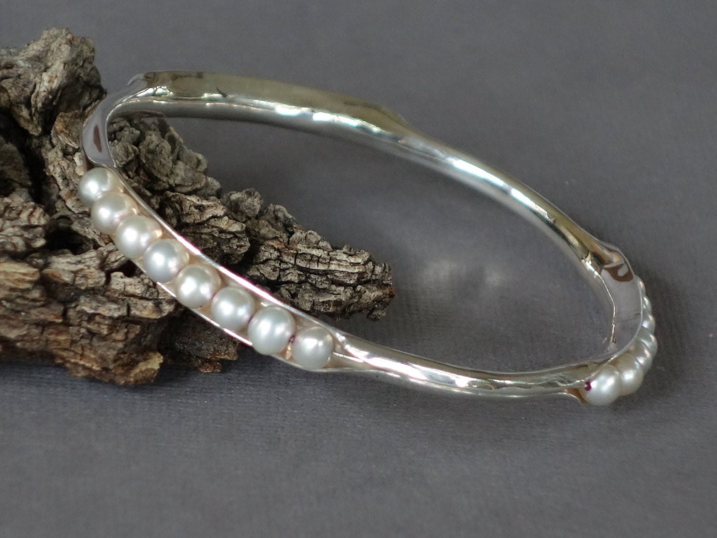 Pearl Bracelet, Bridal Bracelet, Light Pink, Pale Pink Pearl Bracelet, Anticlastic bangle, Silver Bangle, Smooth Bangle