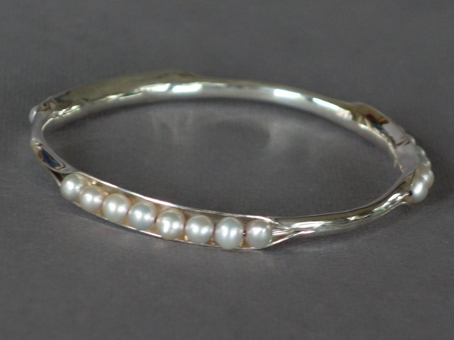 Pearl Bracelet, Bridal Bracelet, Light Pink, Pale Pink Pearl Bracelet, Anticlastic bangle, Silver Bangle, Smooth Bangle