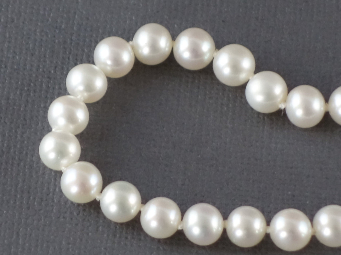 Pearl Necklace, White Pearl Necklace, Bridal Pearl Necklace, White Gold Clasp, Silk knotted,